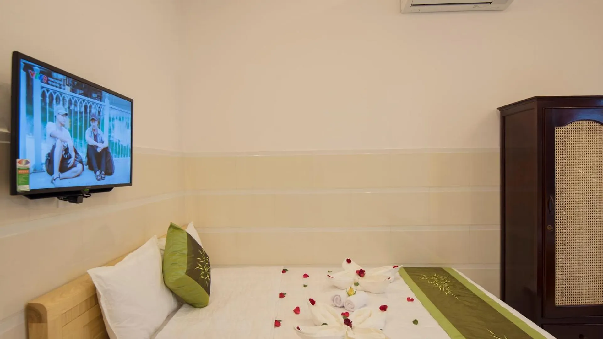Bong House Homestay Hoi An 0*,
